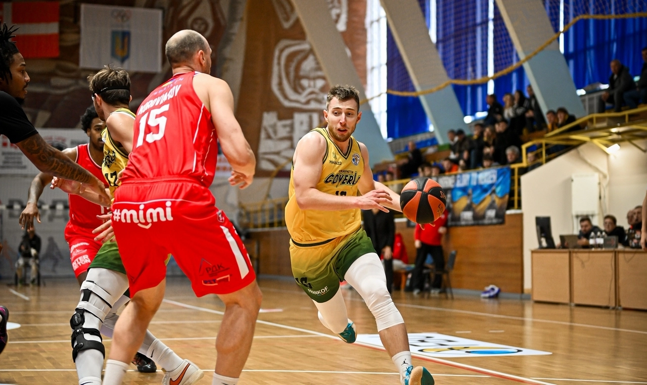Рівне перемагає Говерлу у другому турі Суперліги Favbet