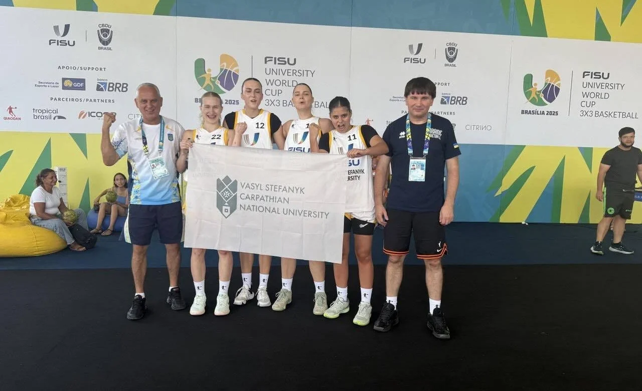 Фінал у Бразилії: як українки вибороли срібло баскетболу 3х3 серед вишів?