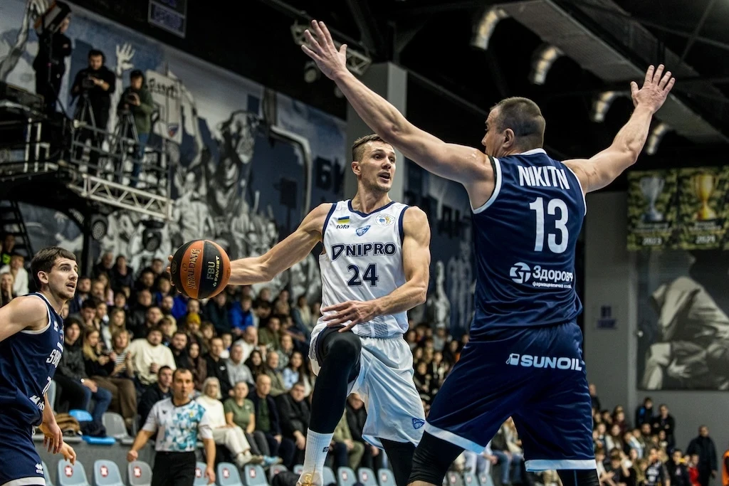 Дніпро – Соколи 75:67: як господарі закрили гру у Суперлізі Favbet?