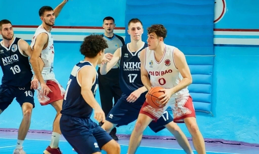 Хто візьме лідерство? Вища ліга: афіша другого туру 8-9.11