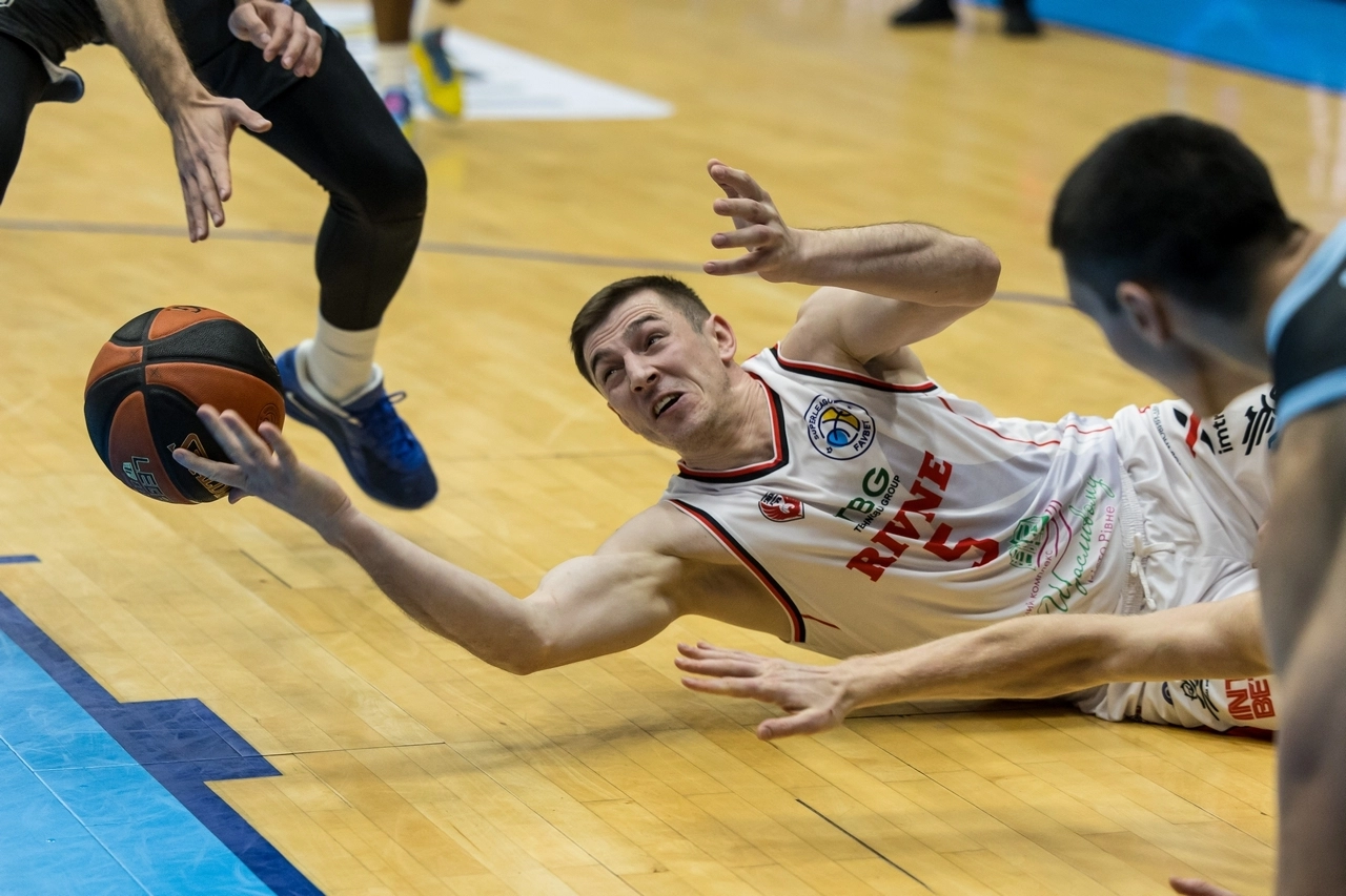 Хто перший після 5-го туру Суперліги Favbet? Дивіться підсумки