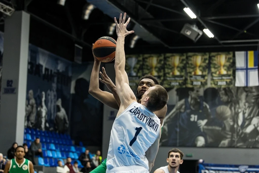 Де переглянути топ-10 блок-шотів Суперліги Favbet?