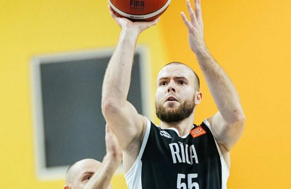 НБА та G-ліга: Михайлюк у старті Юти, Шульга проти Raptors 905 – як зіграли українці?