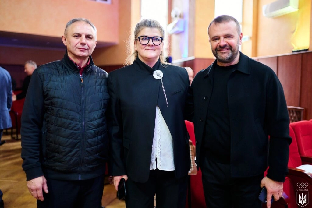 XLII Генеральна асамблея НОК України: нагородження видатних діячів, зокрема Андрія Мельника, в Конча-Заспі.