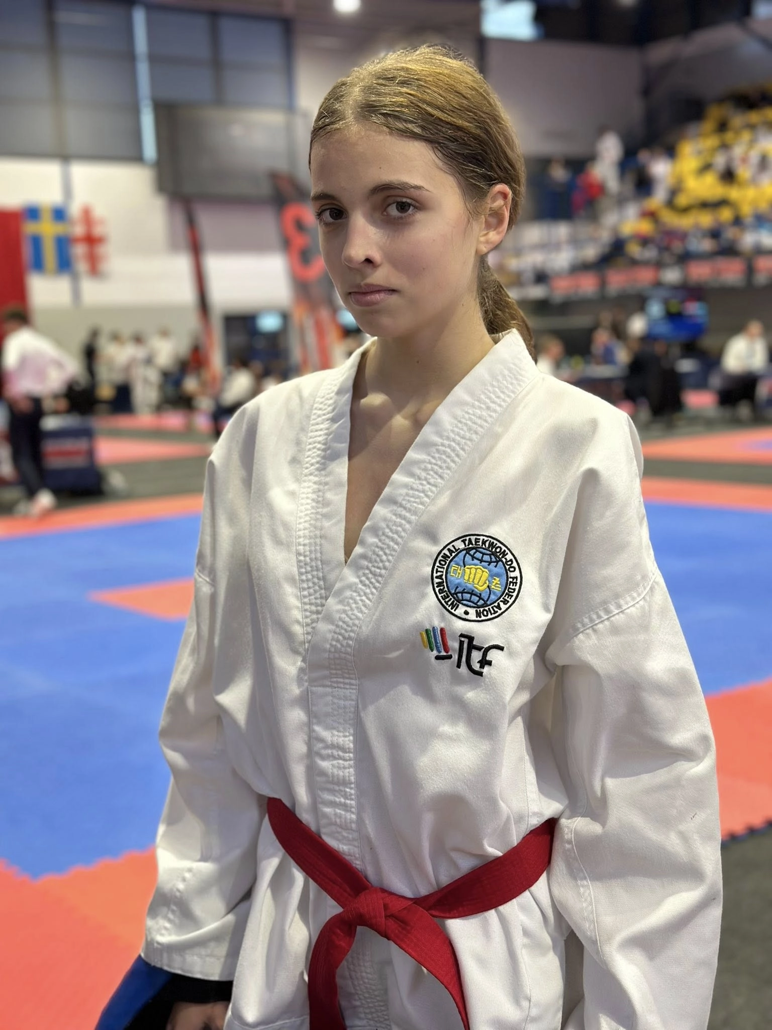 Українська спортсменка на турнірі Mazovia Master Cup 2025 у Польщі, обрана серед найкращих у таеквон-до.