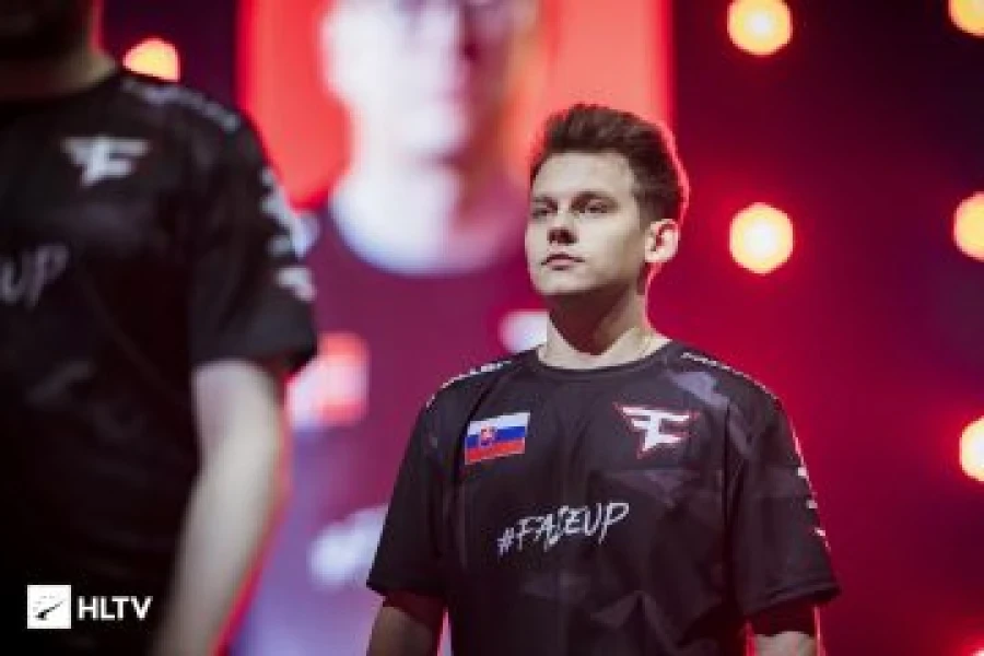 Топ-20 HLTV у CS2: чому frozen – 8-й у списку 2025?