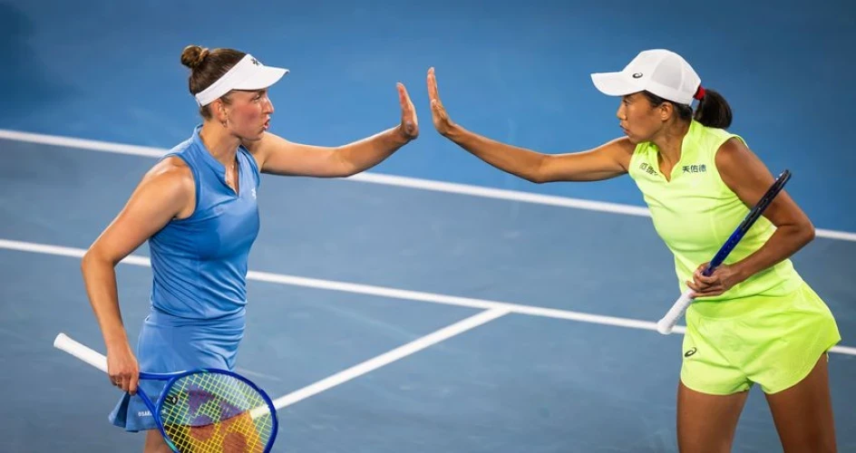 Повернення на вершину: як Мертенс і Чжан виграли Australian Open?