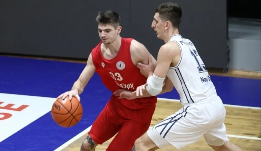 Четверта чверть як перелом? Перша ліга: 66-51 для Політехніка