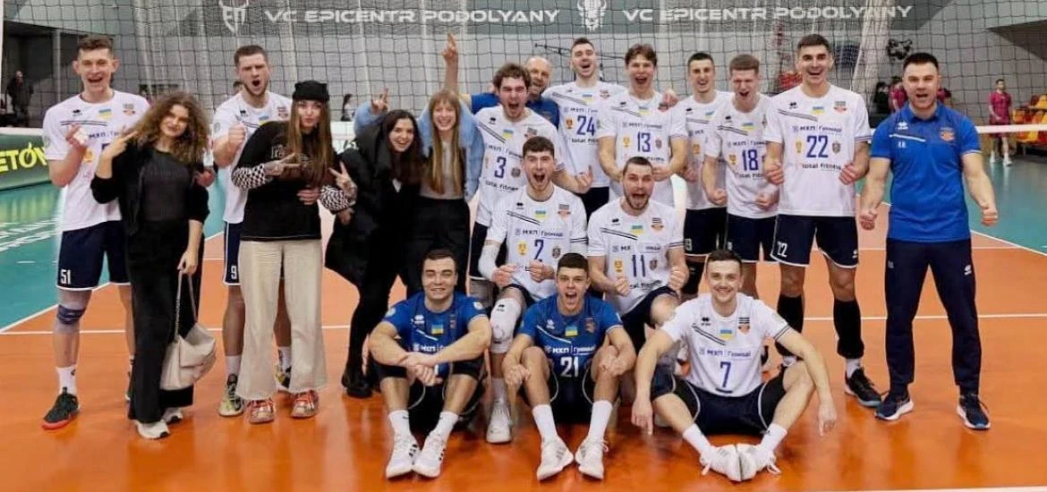 Плей-оф Суперліги (чоловіки): хто зіграє в 1/4 і чому МХП-Ладижин уже в 1/2?