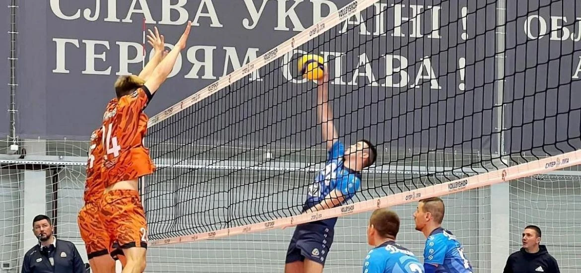 Перша ліга (чоловіки): хто вийшов у плей-офф після 5-го туру?