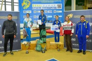 Спортсмени на п'єдесталі пошани Зимового Чемпіонату України, категорія U19, дівчата