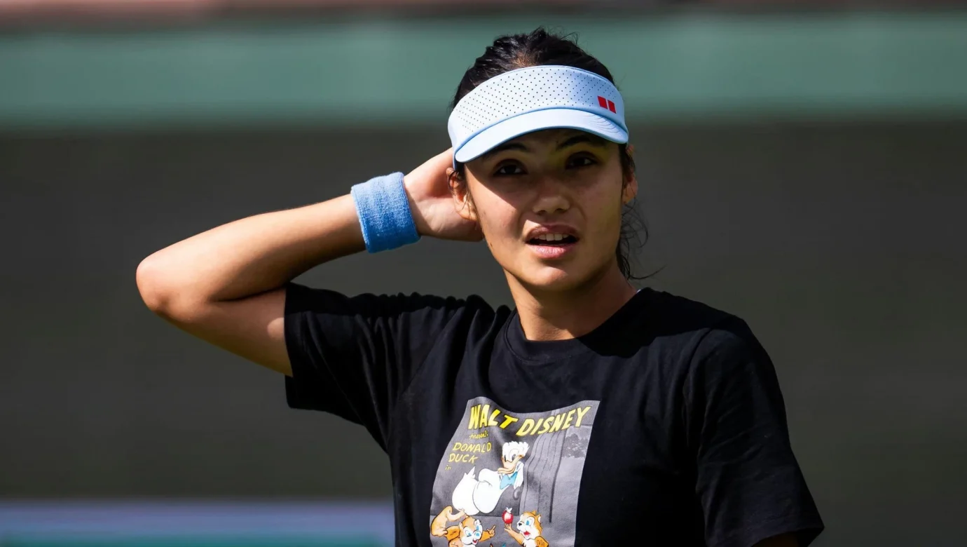 WTA 500 Лінц: Емма Радукану відкладає старт ґрунтового сезону