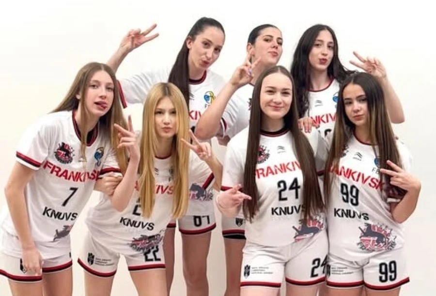109-48 і 70-67: хто візьме трофей у Івано-Франківську?