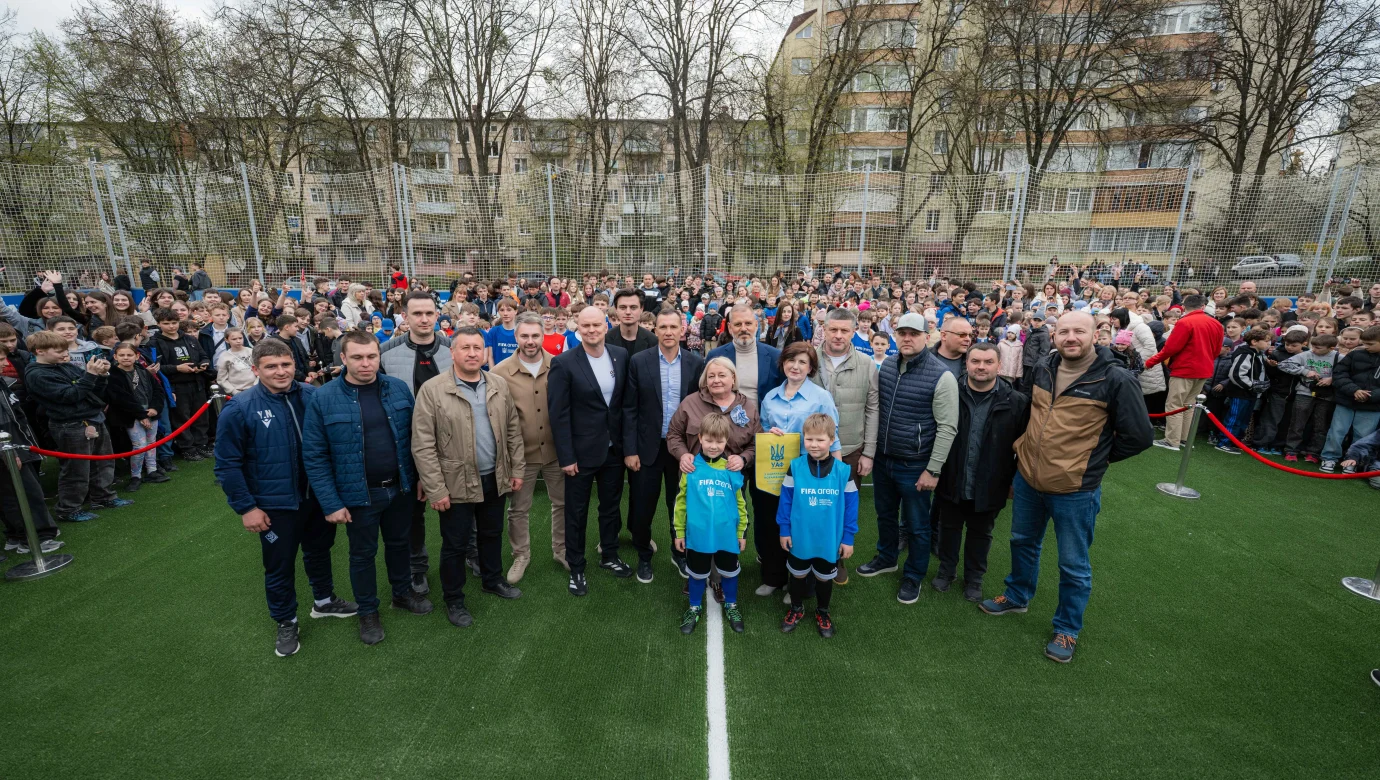 «ФІФА Арена» у Львові: де саме встановили поля і що буде далі?