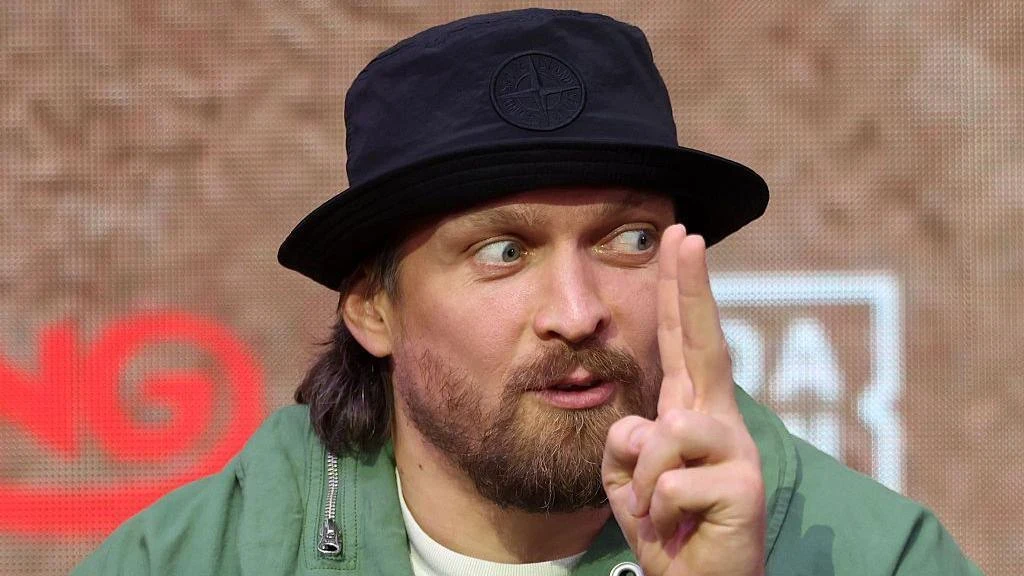 Чому Усик обрав Верховена і що з цим робить WBC?