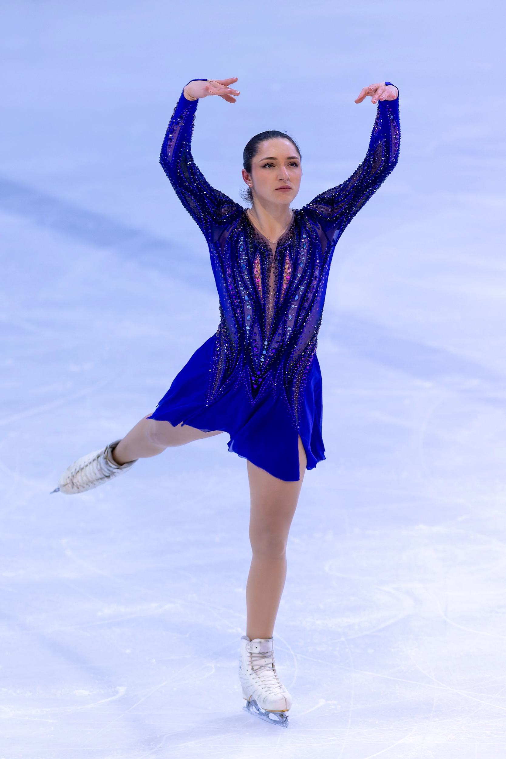 Фігуристка виконує елемент на Чемпіонаті України в Богуславі, Київська область, льодова арена «Льодограй