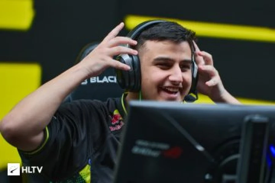 Гравець березня HLTV: makazze з 61.0% голосів – ropz 15.1%