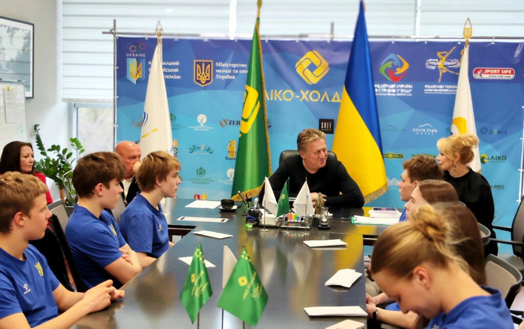 Ігор Лисов на зустрічі з українськими спортсменами та тренерами, обговорення планів на новий сезон