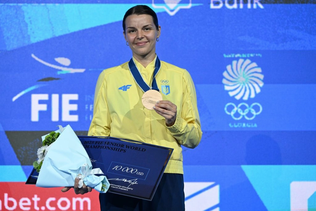 Влада Харькова з бронзовою медаллю чемпіонату світу з фехтування 2025 у Тбілісі