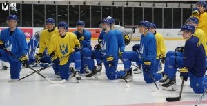 Хокеїсти збірної України на тренуванні в Битомі перед чемпіонатом світу в Дивізіоні 1А