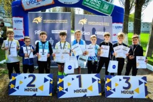 Переможці U11 юнаки Чемпіонату України з п’ятиборства в Києві: Чепелевич, Стадольський, Легенький