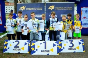 Переможці U11 юнаки на Чемпіонаті України з п’ятиборства в Києві, команда Київ-1 на першому місці