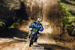 Рябінкін Артем з Кривого Рогу на трасі 2-го етапу Чемпіонату України з кантрі-кросу в Кременчуці