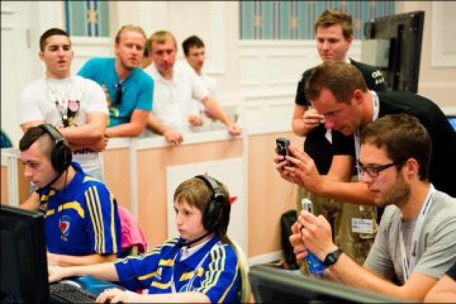 Хто такий 11‑річний ping.win: пасинок Медведчука на ESWC 2010?