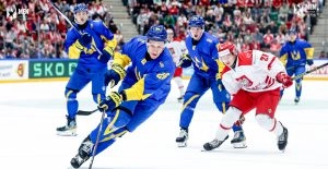 Гравці збірної України атакують під час матчу проти Польщі на чемпіонаті світу-2026 у Сосновці