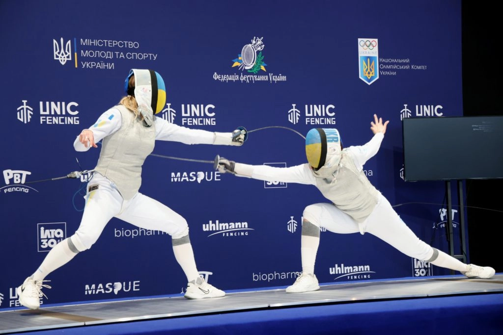 Фехтувальниці на чемпіонаті України-2026 в Олімпійському коледжі ім. І. Піддубного