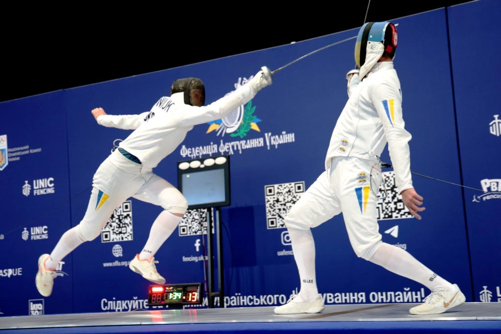 Фінал чемпіонату України-2026 з фехтування: Арсеній Карапиш проти Євгена Макієнка