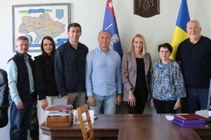Представники ФЛАУ під час візиту до Умані для підписання меморандуму про співпрацю з університетом