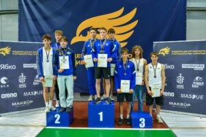 Переможці юнацької команди Київської обл. на Чемпіонаті України з сучасного п’ятиборства в Києві