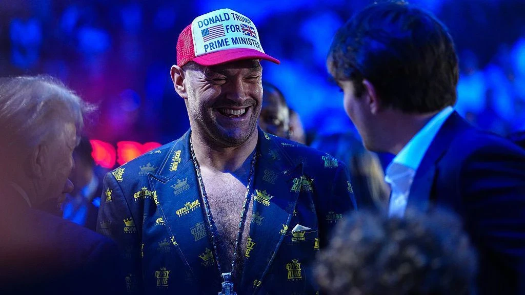 Zuffa Boxing і Дейна Вайт готують хід із Ф’юрі? Пояснюємо