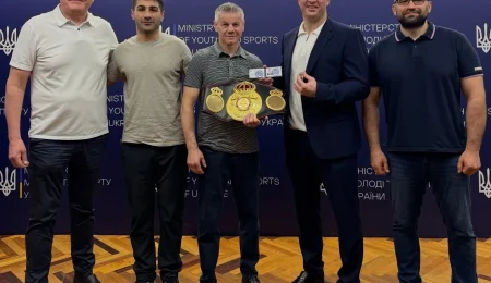 Присвоєно звання Юрію Нужненку: хто і як відзначив чемпіона WBA?