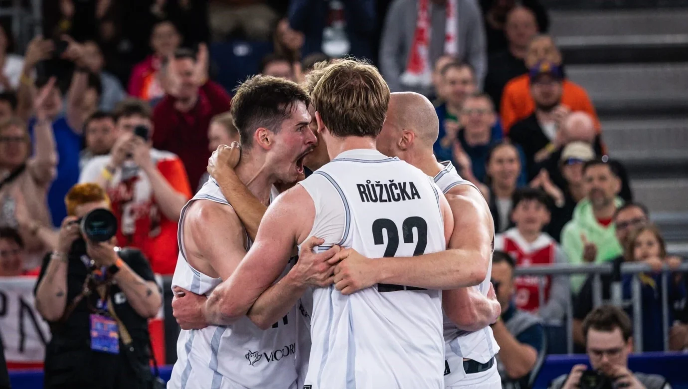 Хто зламав сценарій у 3х3 у Варшаві? Чехія бере США, жінки США 2-0