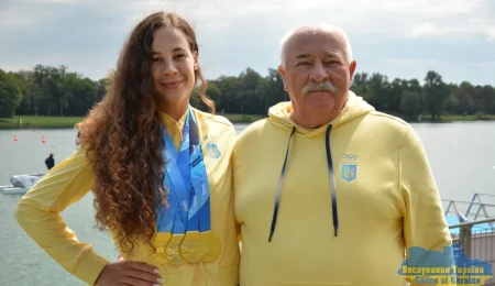 Хто стане «Тренером року»? Підтримайте Миколу Мацапуру