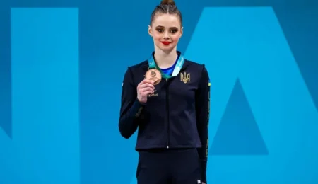 Хто став найкращими травня від НОК України? Онофрійчук і Дерюгіна