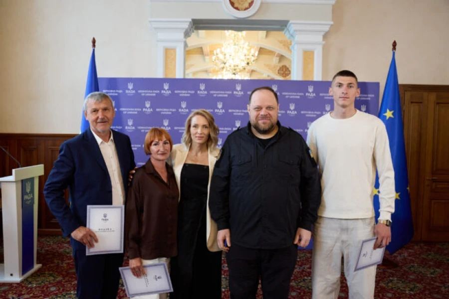 Хто отримав подяки Голови ВР за підтримки Ольги Саладухи?