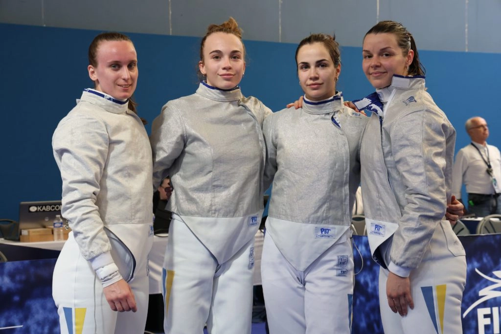 Українські шаблістки на чемпіонаті Європи в Антоні: Комащук, Бондар, Коротченко, Гнідашева