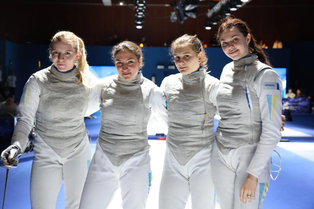 Рапіристки України святкують бронзу на чемпіонаті Європи у французькому Антоні 2023