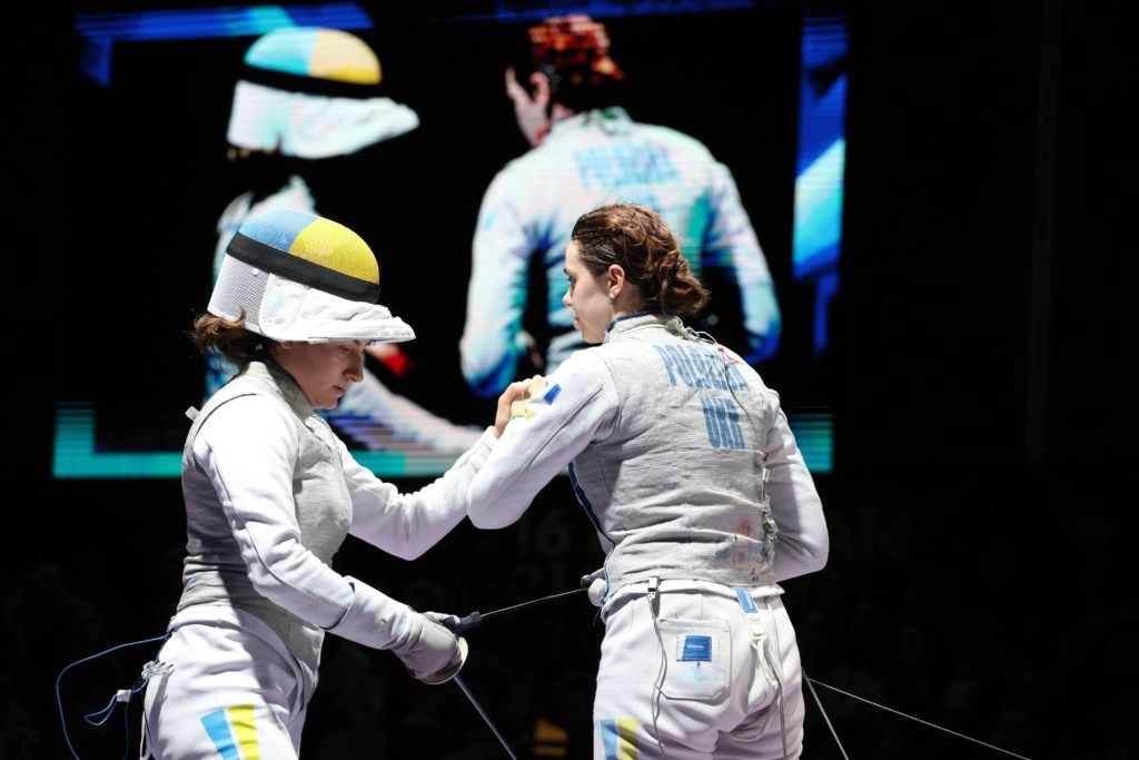 Українські рапіристки Ольга Сопіт та Аліна Полозюк на чемпіонаті Європи в Антоні, Франція
