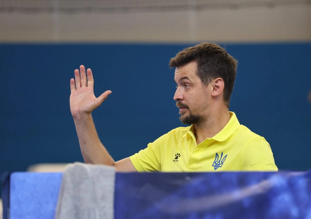 Андреа Бальдіні на тренуванні збірної України з фехтування на рапірах під час Євро-2023 в Антоні