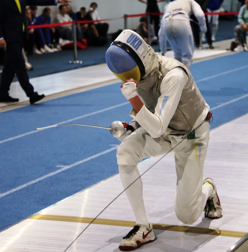 Шпажистка Анна Максименко святкує перемогу на чемпіонаті України в ОФКІП, Київ