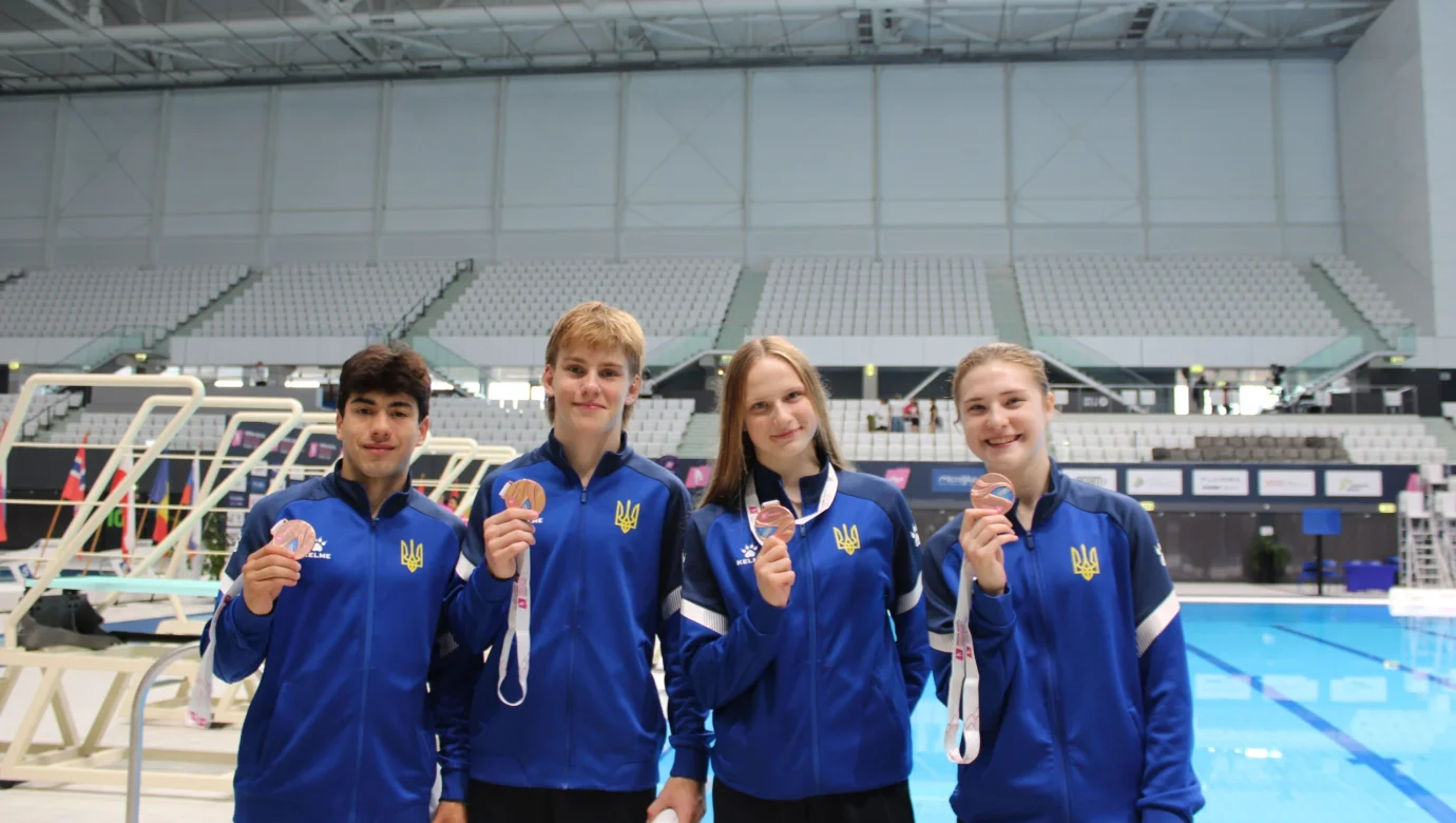 Україна стартує на чемпіонаті Європи серед юніорів з медалі – бронза в міксті