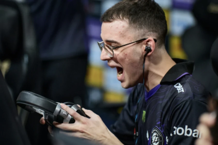 IEM Cologne Major: Aurora зняла карту зі Spirit – що далі?