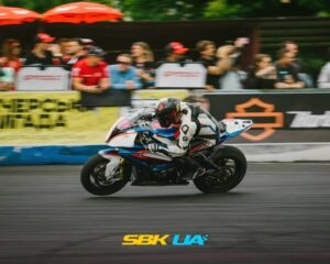 Костянтин Пісарєв встановлює рекорд на Чемпіонаті України SBKUA на “Автодромі “Чайка”