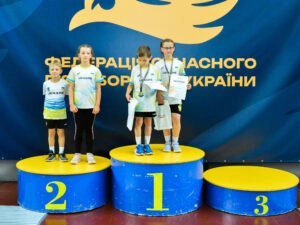 Переможці U9 мікс Левада Діана та Остролуцький Макар на Чемпіонаті України з п’ятиборства в Києві