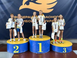 Переможці U11 дівчата на Чемпіонаті України з естафет у сучасному п’ятиборстві в Києві