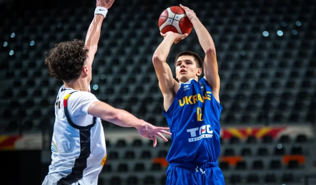 Україна U-18 – Азербайджан: старт о 14:00, статистика та ефір
